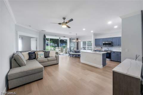 6355 Lexington Ct 102, Naples FL - photo 6 of 44