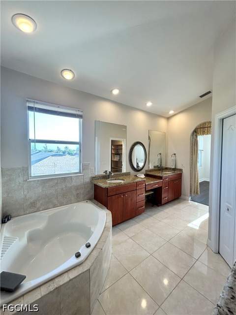 1931 SW 17th Pl, Cape Coral FL - photo 19 of 49