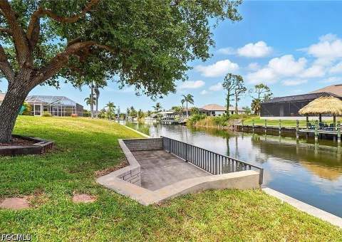 1931 SW 17th Pl, Cape Coral FL - photo 7 of 49