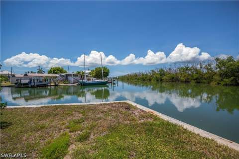 3965 Phoenix Dr, St James City FL - photo 16 of 46