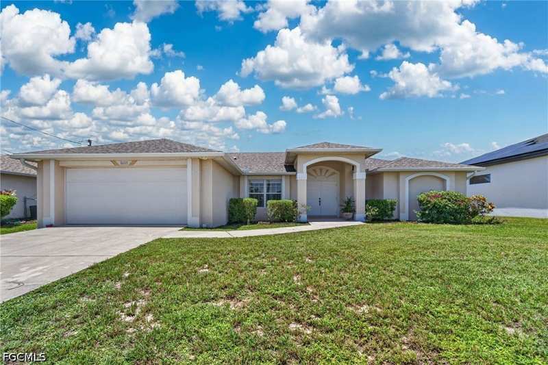 3 bedroom SingleFamilyResidence at 2613 SW 27th St, Cape Coral, Cape Coral — photo 1
