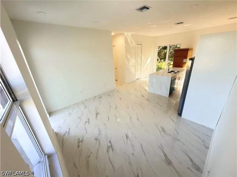 3 bedroom SingleFamilyResidence at 2504 71st St W, Lehigh Acres, Lehigh Acres — photo 5