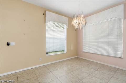 295 Stanhope Cir, Naples FL - photo 16 of 49