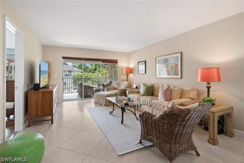 1435 Blue Point Ave 1435, Naples FL - photo 10 of 33