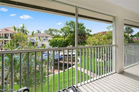 1435 Blue Point Ave 1435, Naples FL - photo 22 of 33