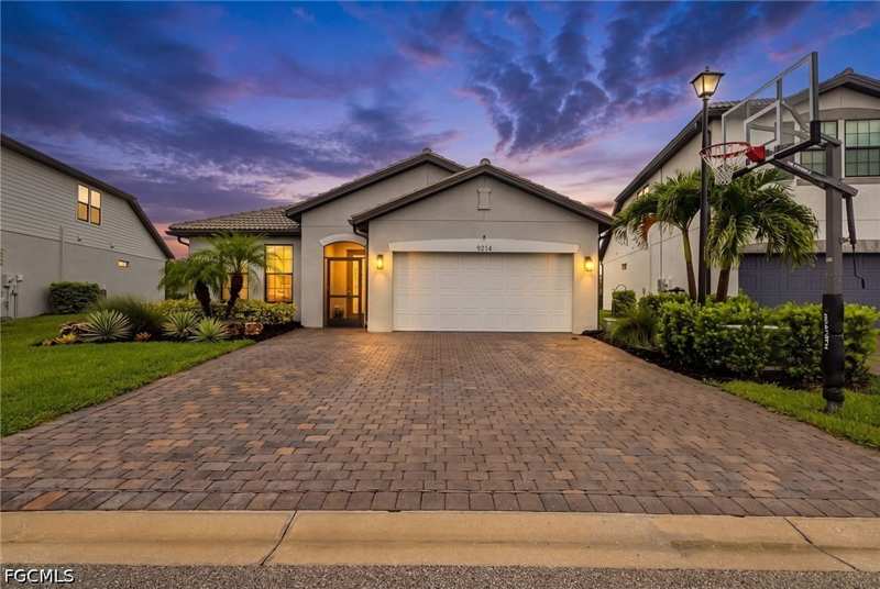 3 bedroom SingleFamilyResidence at 9214 Bexley Dr, Westbrook, Fort Myers — photo 1