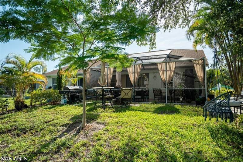 3 bedroom Attached at 5205 Whitten Dr 57, Villas Of Whittenberg, Naples — photo 3