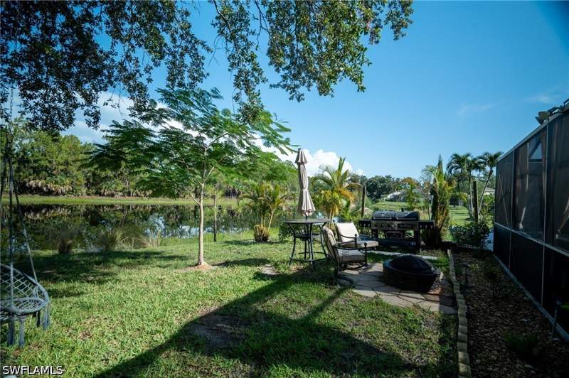 3 bedroom Attached at 5205 Whitten Dr 57, Villas Of Whittenberg, Naples — photo 4