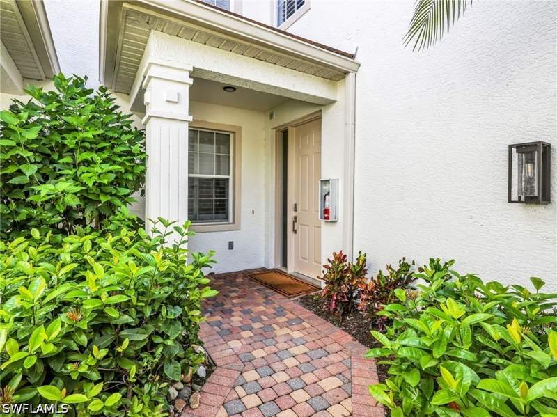 2 bedroom Condominium at 4758 Stratford Ct 1302, Wellington Place II, Naples — photo 2