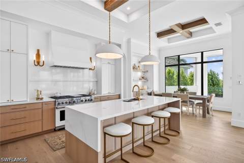 720 Hull Ct, Marco Island FL - photo 10 of 50