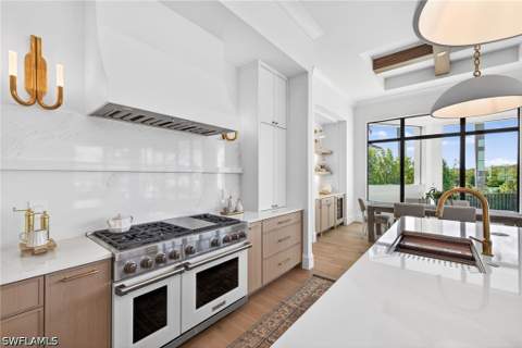 720 Hull Ct, Marco Island FL - photo 11 of 50