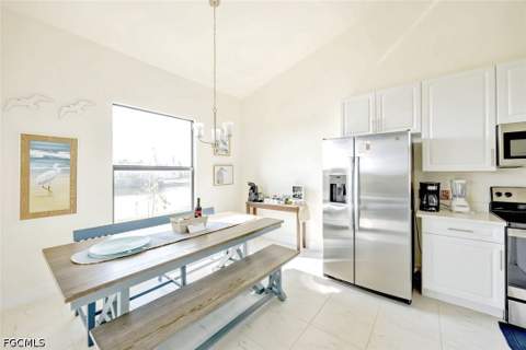 2742 NW 10th St, Cape Coral FL - photo 7 of 20