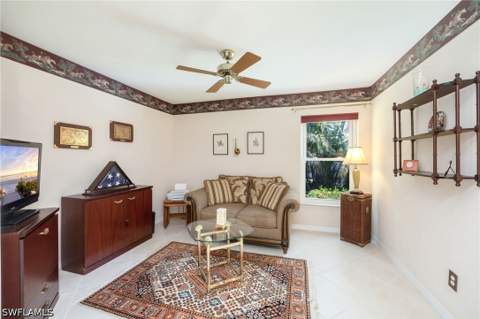 2232 Piccadilly Ct, Naples FL - photo 17 of 39