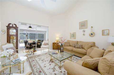 2232 Piccadilly Ct, Naples FL - photo 8 of 39