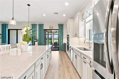 8386 Viale CIR, Naples FL - photo 14 of 38