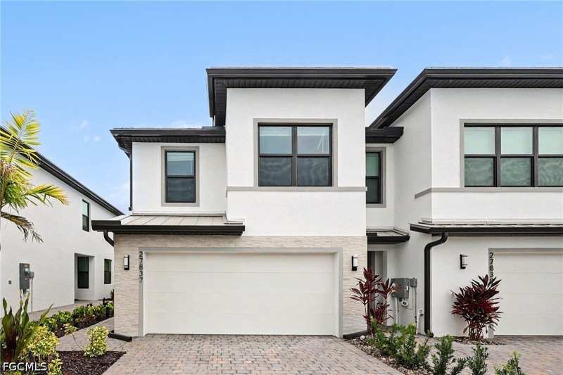 3 bedroom Townhouse at 27837 Solis Grande Dr, Solis Grande, Bonita Springs — photo 1