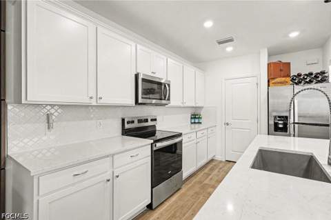27837 Solis Grande Dr, Bonita Springs FL - photo 11 of 25
