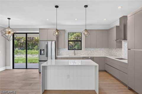 1867 Everglades Blvd N, Naples FL - photo 10 of 37
