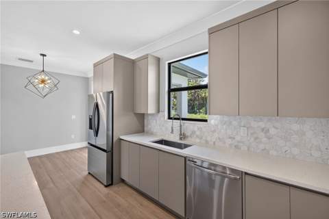1867 Everglades Blvd N, Naples FL - photo 12 of 37