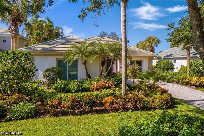 3 bedroom SingleFamilyResidence at 23331 Foxberry Ln, Tamarind Trace, Estero — photo 4