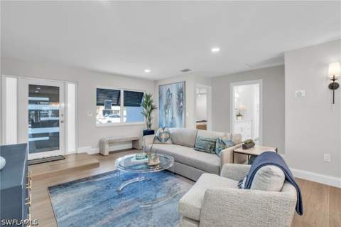 23 Palmview Blvd, Fort Myers Beach FL - photo 9 of 43