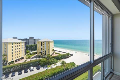 3951 Gulf Shore Blvd N 700, Naples FL - photo 15 of 33