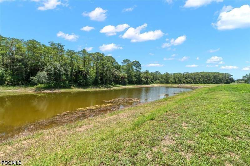 3 bedroom SingleFamilyResidence at 8008 Spice Ct, Port Labelle, Labelle — photo 5