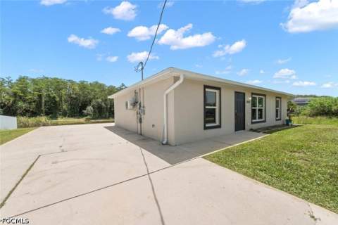 8008 Spice Ct, Labelle FL - photo 7 of 24