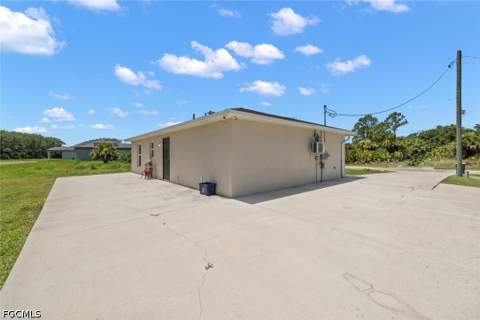 8008 Spice Ct, Labelle FL - photo 8 of 24