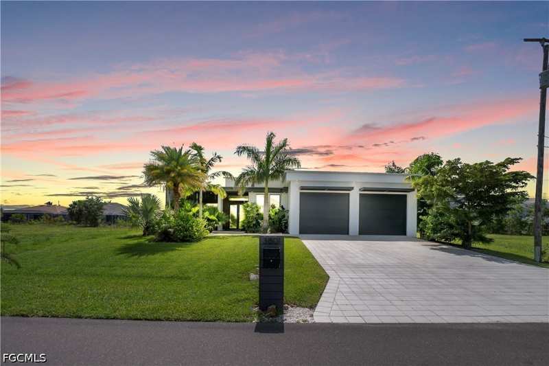 4 bedroom SingleFamilyResidence at 3801 SW 17th Pl, Cape Coral, Cape Coral — photo 1
