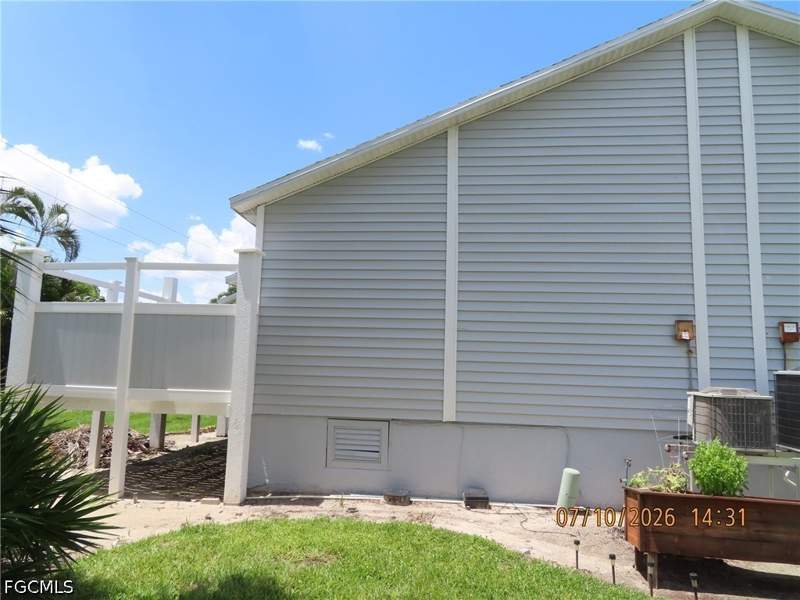 2 bedroom Townhouse at 6012 Timberwood Cir 212, Timberwood Village, Fort Myers — photo 2