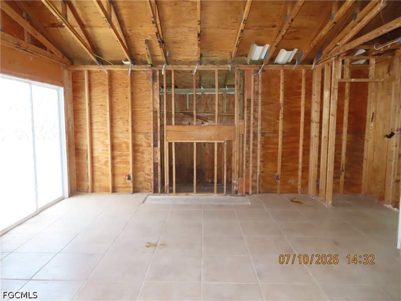 2 bedroom Townhouse at 6012 Timberwood Cir 212, Timberwood Village, Fort Myers — photo 3