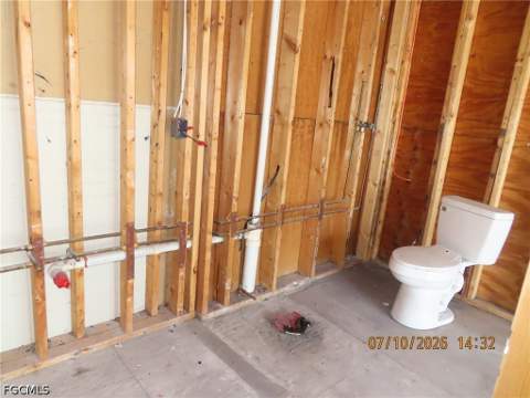 6012 Timberwood Cir 212, Fort Myers FL - photo 9 of 9