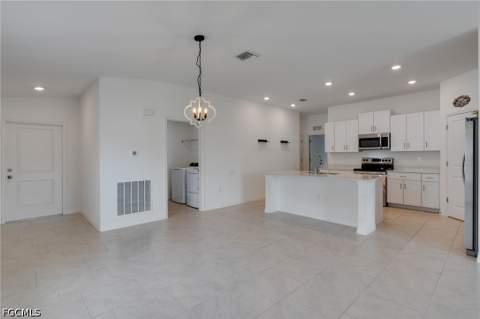 4057 San Clemente Ct, North Fort Myers FL - photo 11 of 24