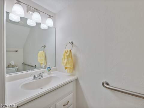 151 Cypress Way E E101, Naples FL - photo 13 of 26
