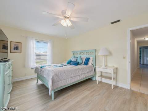 151 Cypress Way E E101, Naples FL - photo 15 of 26