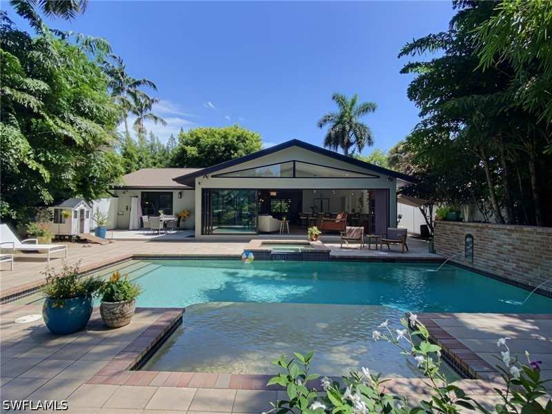 3 bedroom SingleFamilyResidence at 1031 Diana Ave, Sun Terrace, Naples — photo 1