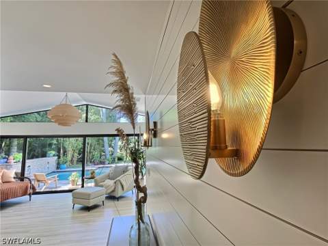 1031 Diana Ave, Naples FL - photo 10 of 29