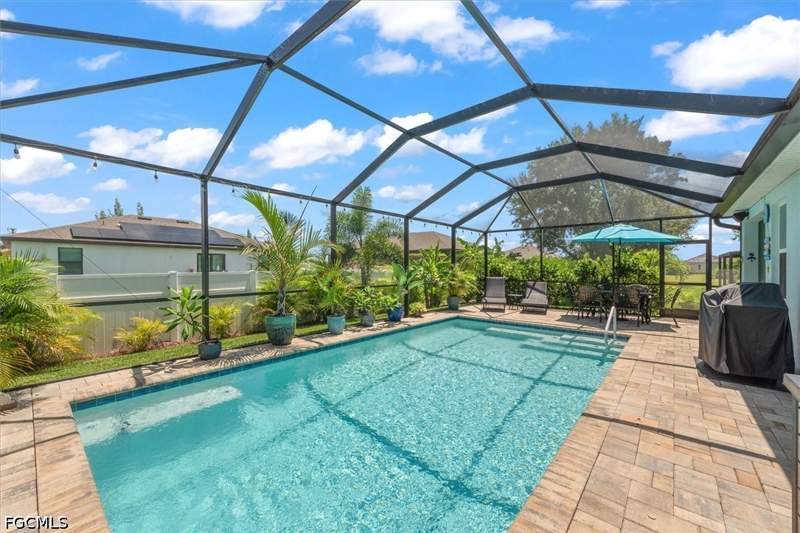 3 bedroom SingleFamilyResidence at 2805 NW 4th Ter, Cape Coral, Cape Coral — photo 2