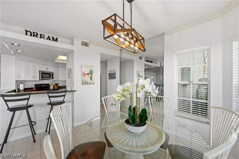 6260 Bellerive Ave 404, Naples FL - photo 22 of 46