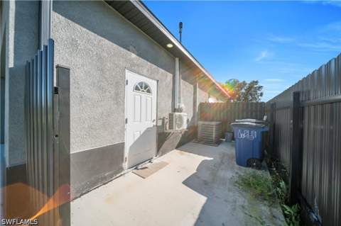 431 Pinafore Ave, Lehigh Acres FL - photo 19 of 26