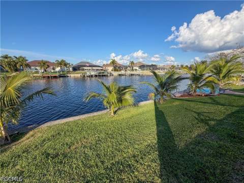 2549 SW 38th St, Cape Coral FL - photo 7 of 34