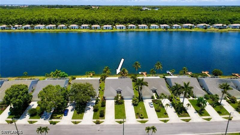3 bedroom Attached at 2888 W Crown Pointe Blvd, Lakeport Villas, Naples — photo 3