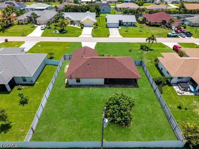 3 bedroom SingleFamilyResidence at 2214 SW 13th Ave, Cape Coral, Cape Coral — photo 5
