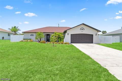 2214 SW 13th Ave, Cape Coral FL - photo 8 of 38