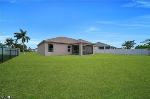 2007 NW 21st St, Cape Coral FL - photo 24 of 37