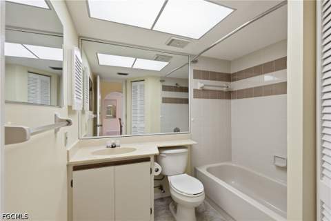 10 Beth Stacey Blvd 206, Lehigh Acres FL - photo 10 of 32