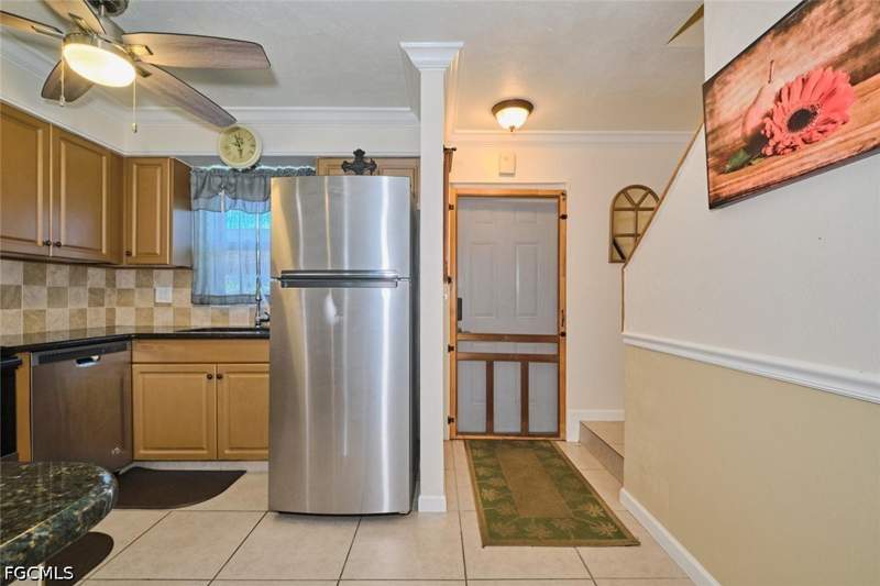 2 bedroom Townhouse at 6777 Winkler Rd 142, Regency Condo, Fort Myers — photo 4