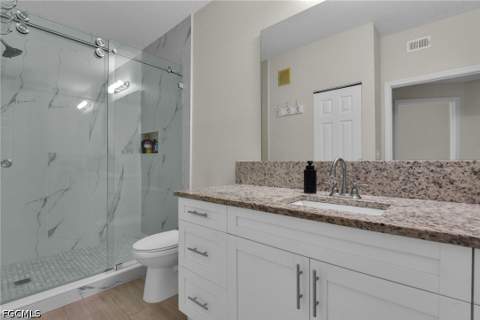 11521 Villa Grand 913, Fort Myers FL - photo 22 of 27