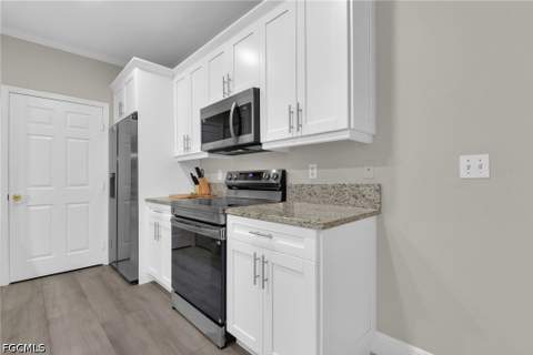 11521 Villa Grand 913, Fort Myers FL - photo 7 of 27